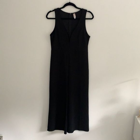 Sunset & Spring Black Low cut jumpsuit L - Picture 1 of 4